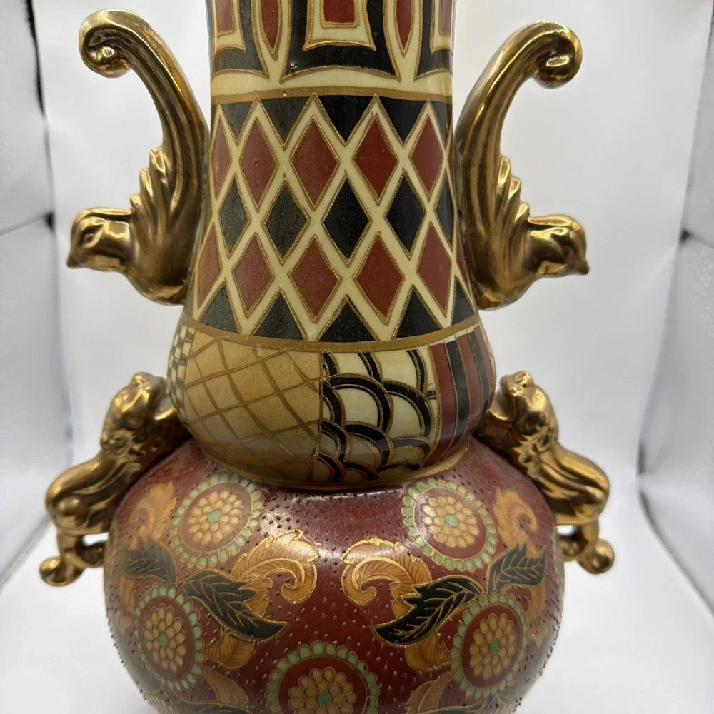 Vintage Formalities by Baum Bros Porcelain Hand Painted Vase Gold‎ Trim